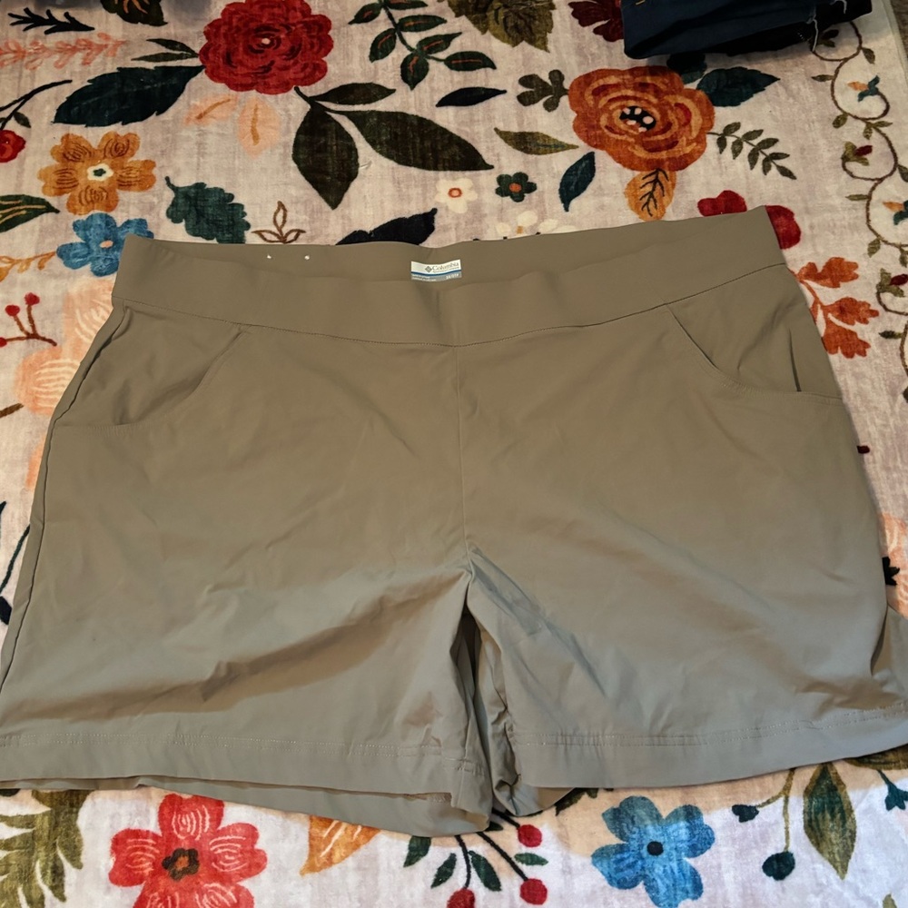 Columbia All Seasons™ Shorts Tan/Khaki Size 3X